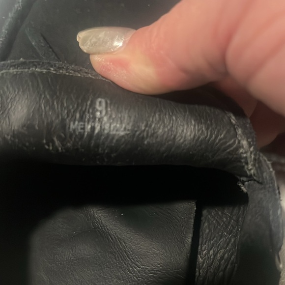 Men’s Tods moccasins - Picture 4 of 6